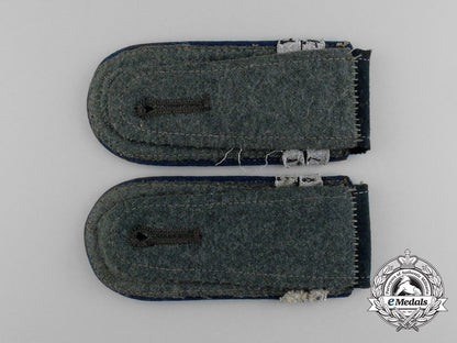 a_pair_of_wehrmacht_medical_sergeant_officer_candidate_shoulder_boards_e_4413