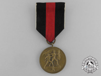 a_sudetenland_commemorative_medal_in_its_original_case_of_issue_e_4431