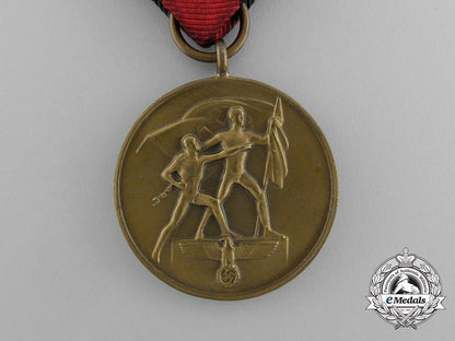 a_sudetenland_commemorative_medal_in_its_original_case_of_issue_e_4432