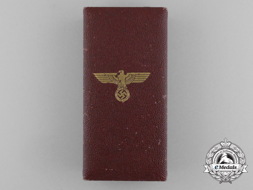 a_sudetenland_commemorative_medal_in_its_original_case_of_issue_e_4436