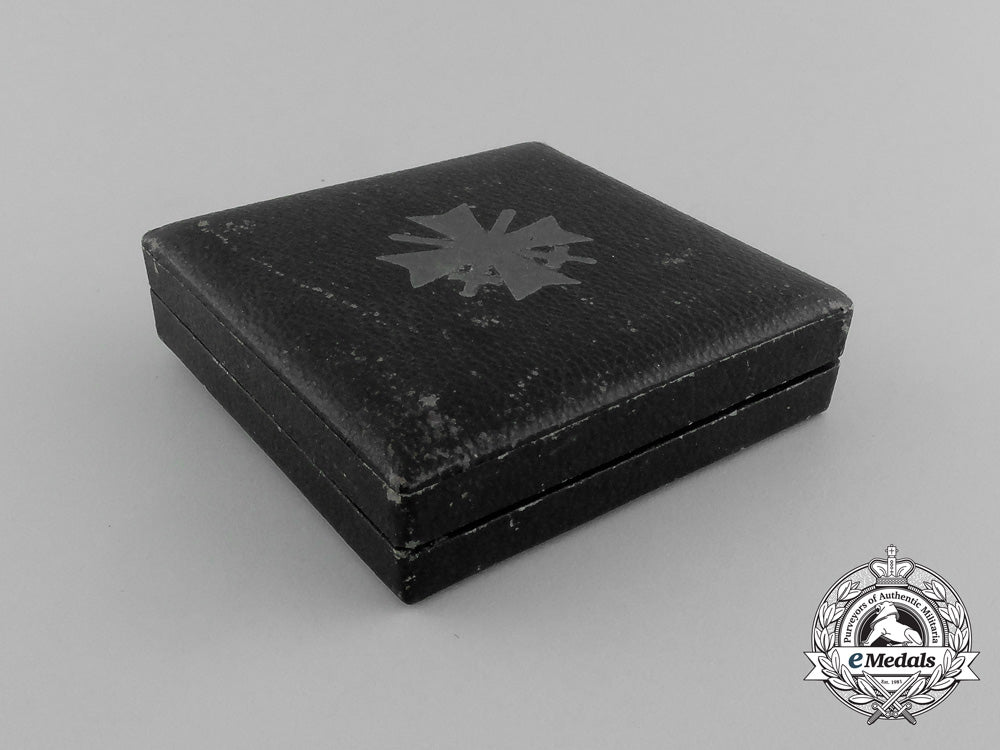 a_war_merit_cross_first_class_with_swords_by_deschler&_sohn_in_its_original_case_of_issue_e_4448