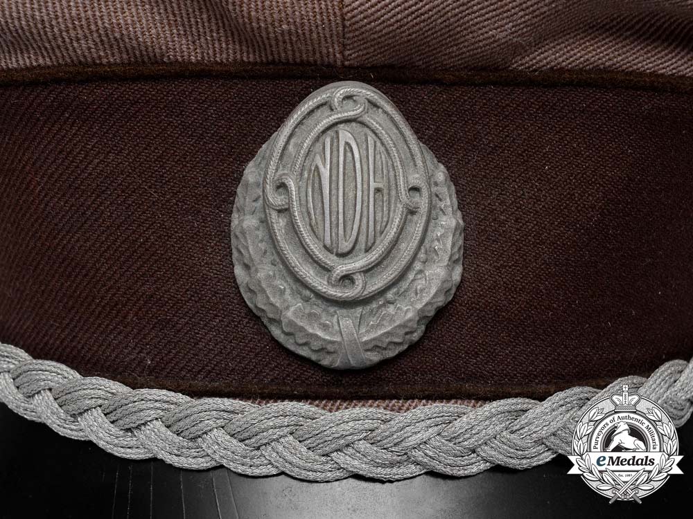a_second_war_croatian_army_medical_corps_officer's_visor_cap_e_4635