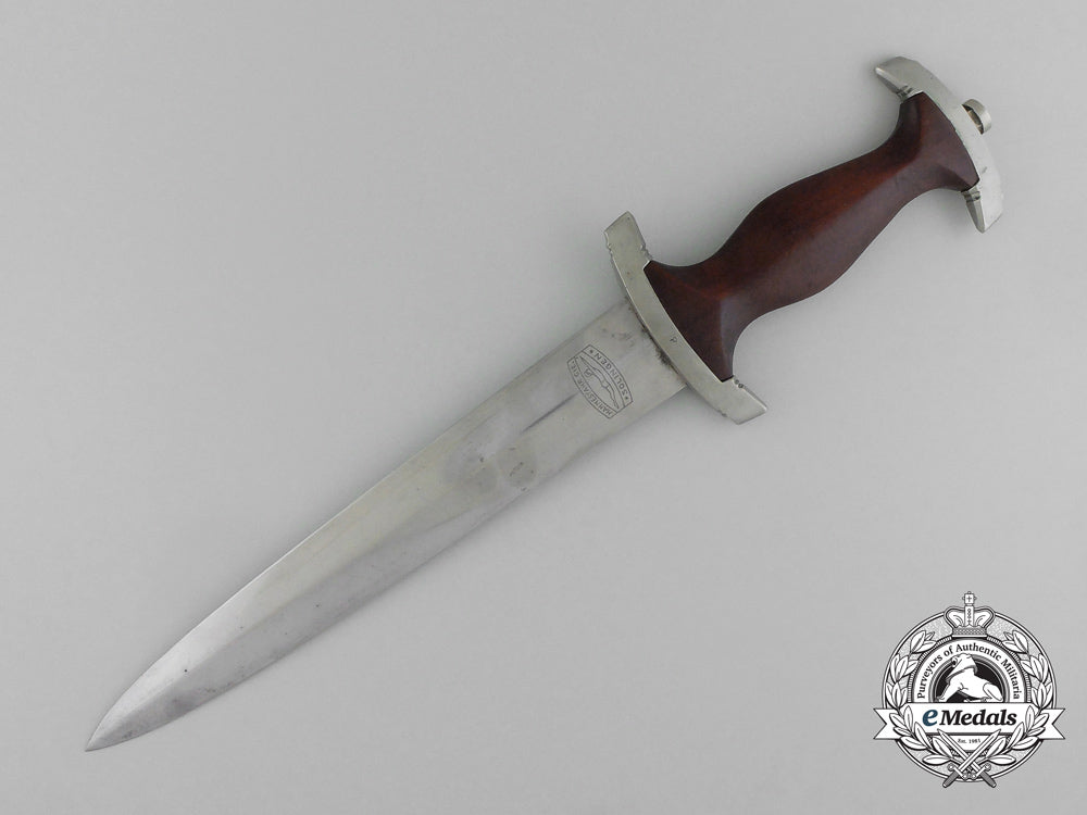 an_early_model1933_sa_dagger_by_hammesfahr_cie_of_solingen_e_4680