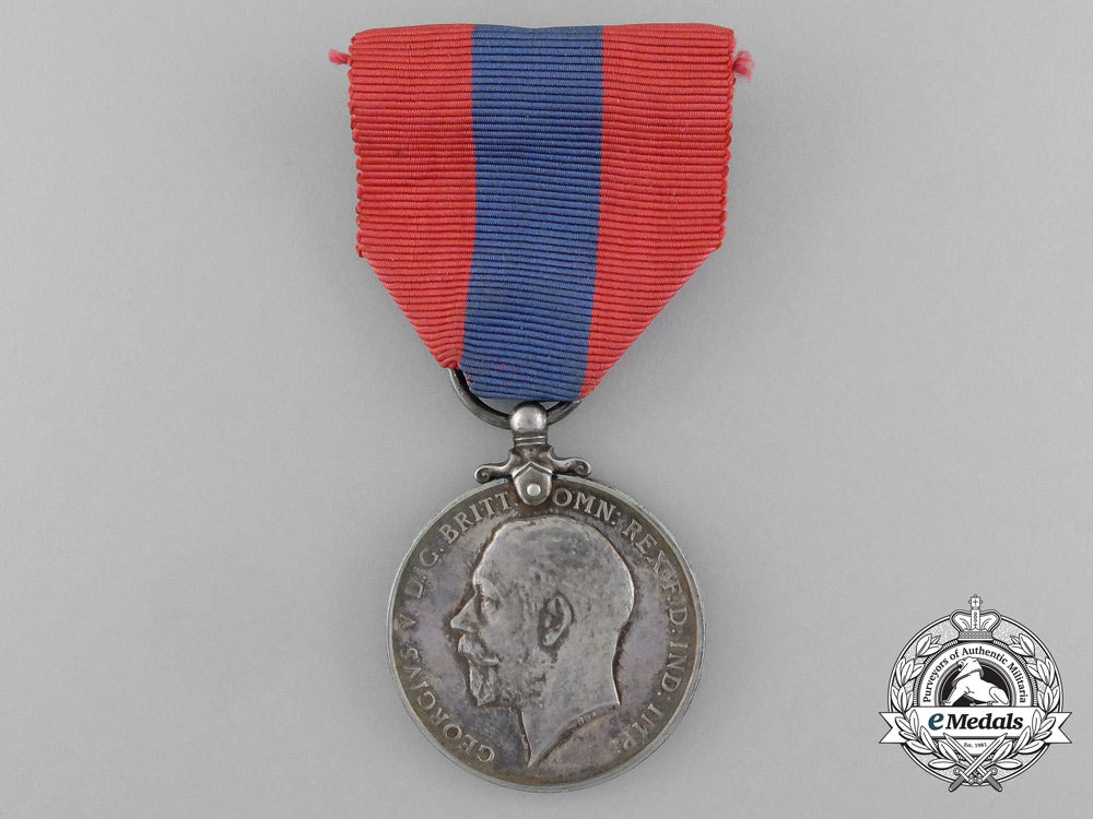 a_first_war_memorial_group_to_lieutenant_urquhart;_no.20_squadron_royal_flying_corps_e_4803