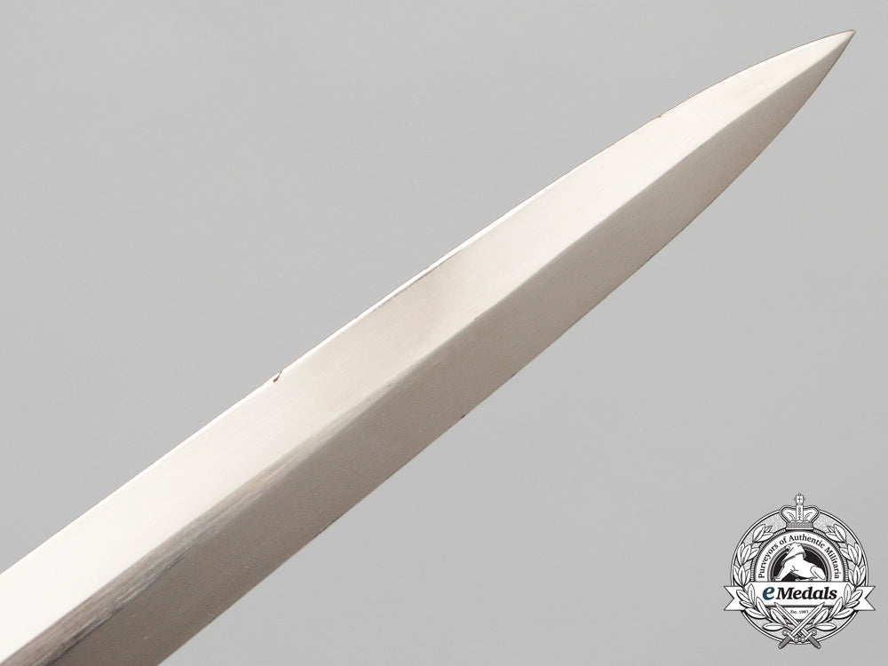 a_fine_quality_manufacture1_st_pattern_early_luftwaffe_dagger_by_stocker&_co._of_solingen_e_4831