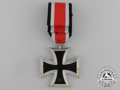 an_iron_cross1939_second_class_in_its_original_packet_of_issue_e_4895