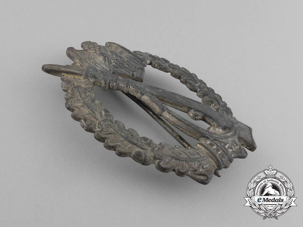 germany,_wehrmacht._an_infantry_assault_badge,_silver_grade,_by_fritz_zimmermann&_söhne_of_lüdenscheid_e_4952