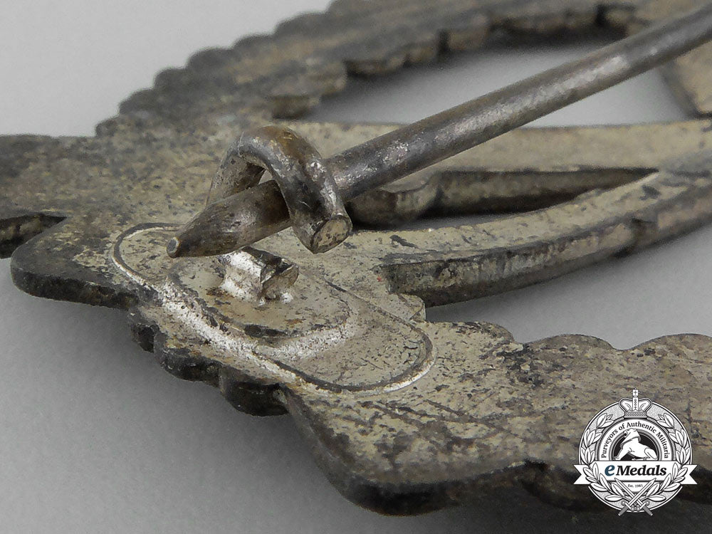 germany,_wehrmacht._an_infantry_assault_badge,_silver_grade,_by_fritz_zimmermann&_söhne_of_lüdenscheid_e_4954