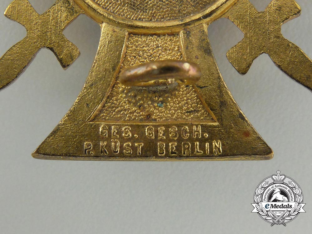 a_first_war_honor_badge_of_the_former_war_volunteers_of_germany_e_4977