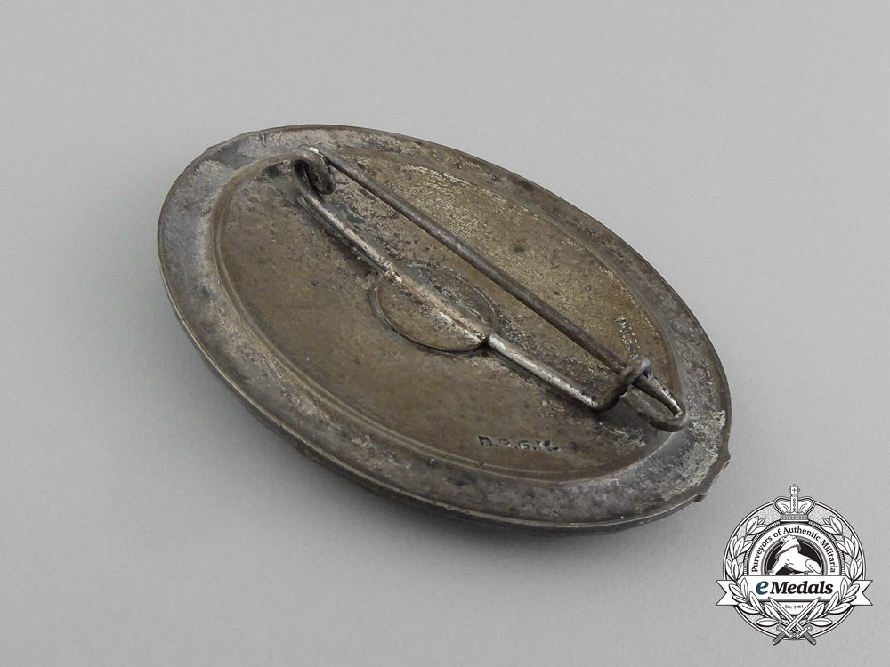an_association_of_german_veterans_badge_for_front_fighters_of_the_world_war1914-1918_e_5015