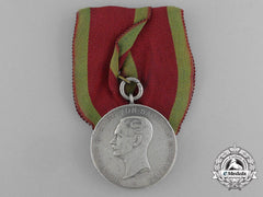 A Saxe-Ernestine House Order Merit Medal; Silver Grade
