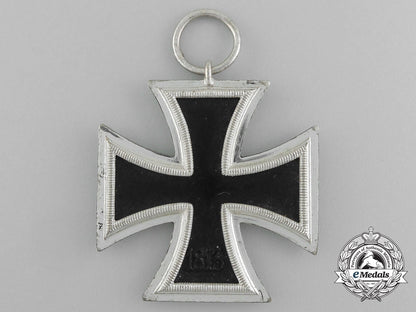 a_mint_iron_cross1939_second_class_by_berg&_nolte_with_its_boutonniere_in_its_packet_of_issue_e_5080