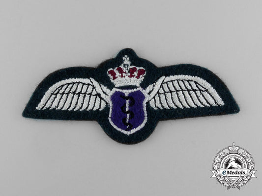 a_royal_jordanian_air_force_medical_flight_personnel_badge_e_5123