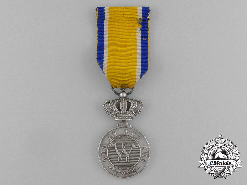 a_dutch_order_of_orange-_nassau;_silver_grade_medal_e_5199