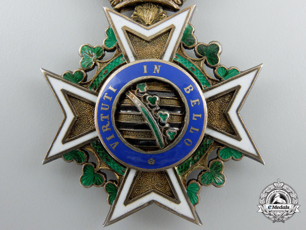 a_first_war_period_saxon_order_of_st.henry;_knight's_cross_e_526