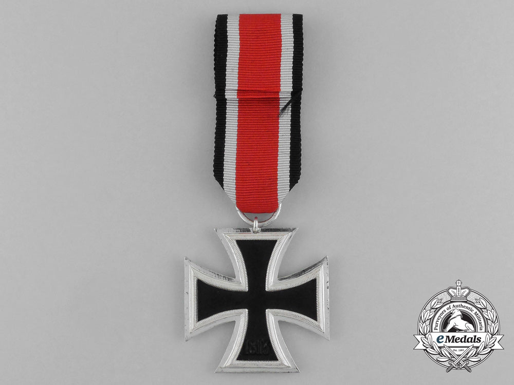 germany,_wehrmacht._an_absolutely_mint_iron_cross1939_ii_class_e_5386_1