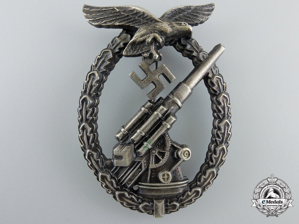 an_early_luftwaffe_flak_badge_by_brehmer_e_545