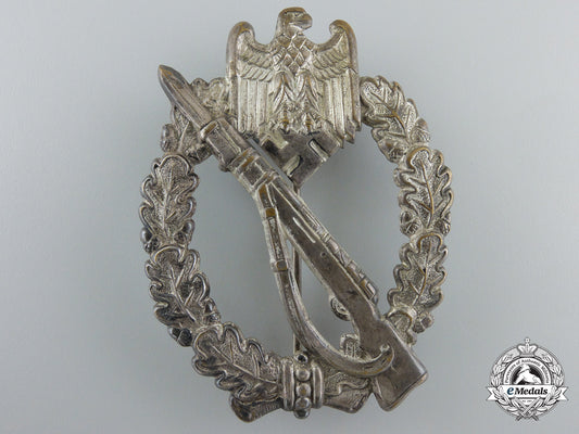 an_early_infantry_assault_badge;_silver_grade_e_561