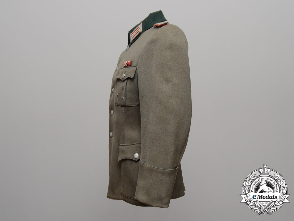 a_heer_artillery(_flak)_lieutenant(_leutnant)_officer's_tunic_e_5674