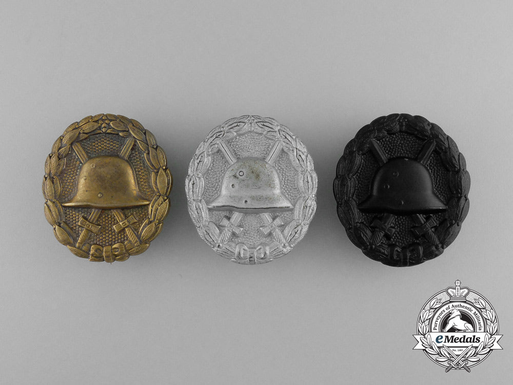 three_first_war_german_imperial_wound_badges_e_5756