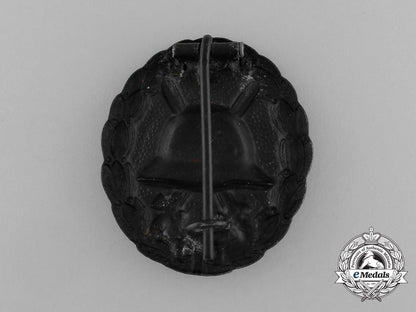 three_first_war_german_imperial_wound_badges_e_5764