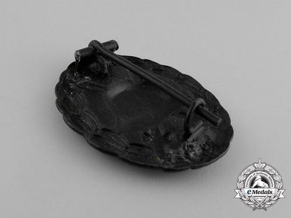three_first_war_german_imperial_wound_badges_e_5765