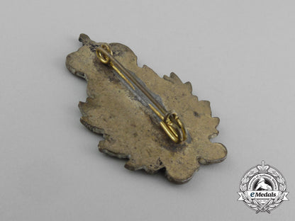 a_german_imperial_veteran's_twenty-_five_year_membership_badge_e_5820