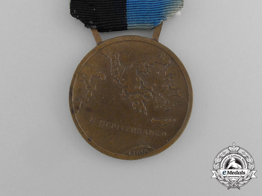 italy,_fascist_state._a_motorized_unit_campaign_medal_for_albania1940-1941_e_5887