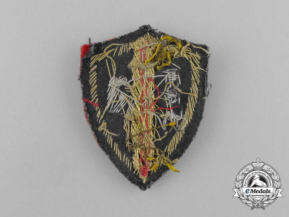 italy,_fascist_state._a_fasces_sleeve_patch_e_5906_1