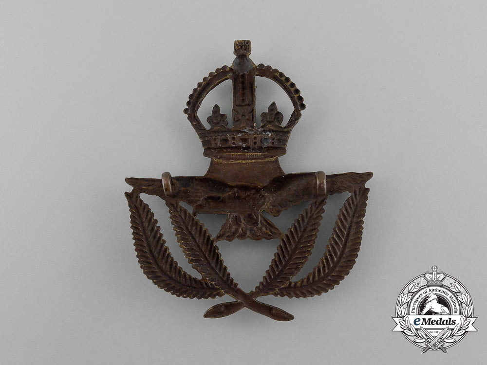 a_royal_air_force(_raf)_warrant_officer1_st_class_tudor_crown_cap_badge_e_5937