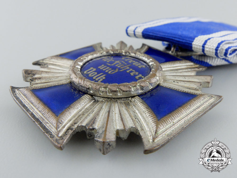 an_nsdap_long_service_award_for15_years_service_e_595