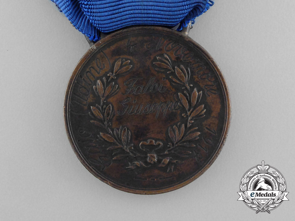 a_first_war_italian_medal_for_military_valour1917_e_6008