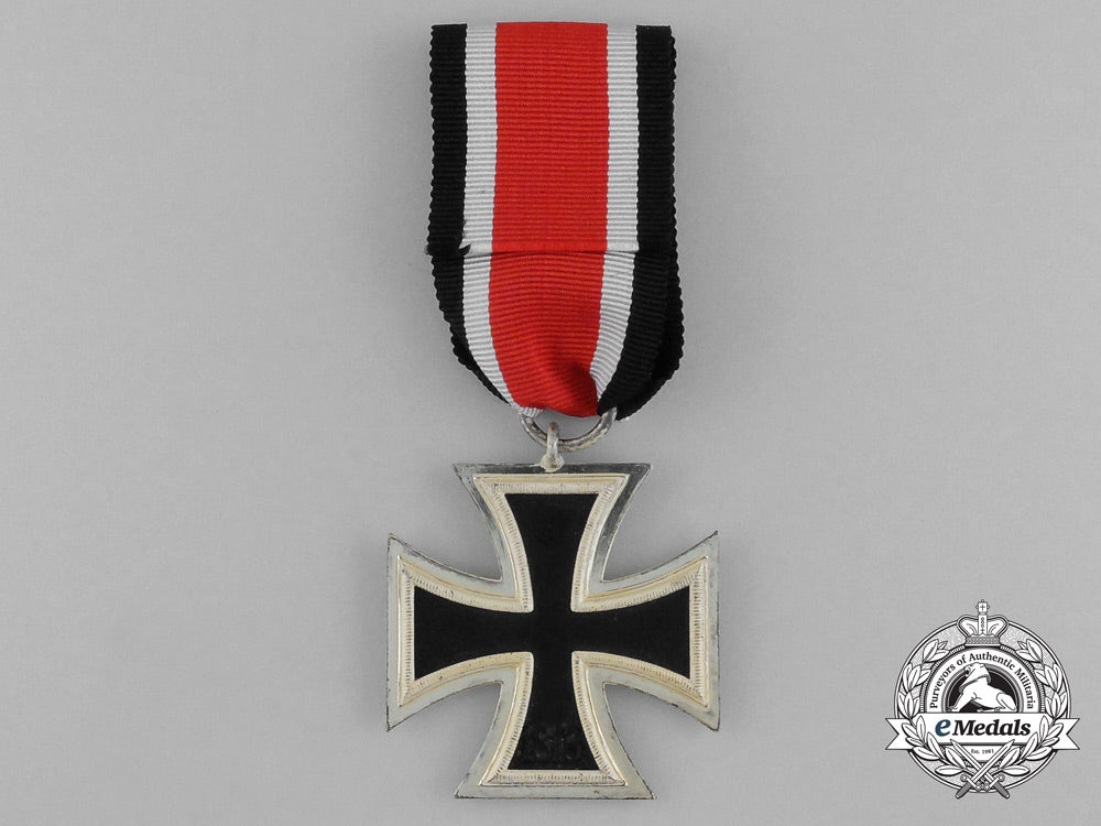 a_mint_iron_cross1939_second_class_in_top_condition_e_6016