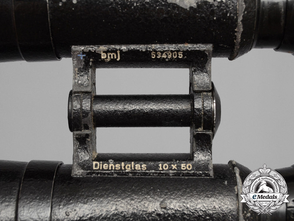 a_set_of1943_wehrmacht_field_binoculars_by_hensoldt&_söhne_werke_a-_g,_wetzlar_e_611_1