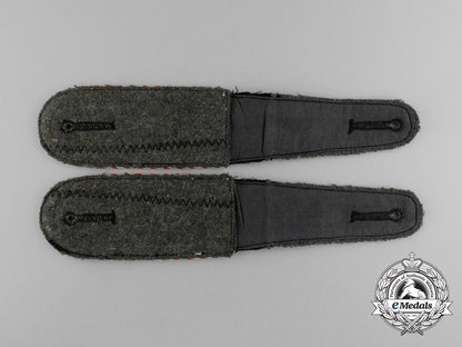 a_scarce_pair_of_ss-_sonderfuhrer/_fachführer-_unterscharführer_stellengruppe"_g"_shoulder_straps_e_6128