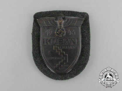 a_wehrmacht_heer(_army)_issued_kuban_campaign_shield_e_6191
