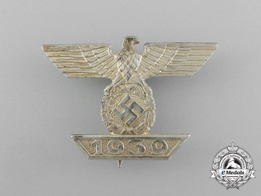 a_fine_clasp_to_the_iron_cross1939_first_class;2_nd_type_by_otto_schinkle_e_6197