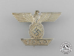 A Fine Clasp To The Iron Cross 1939 First Class; 2Nd Type By Otto Schinkle