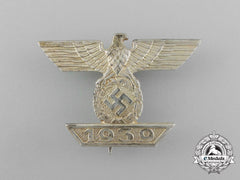 A Fine Clasp To The Iron Cross 1939 First Class; 2Nd Type By Otto Schinkle