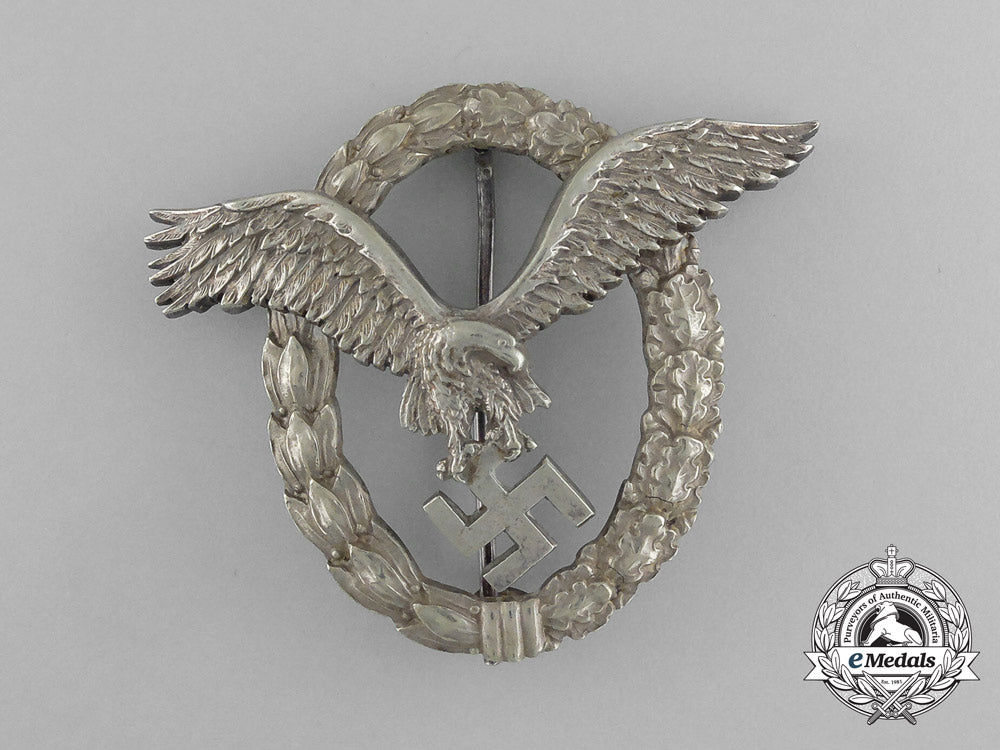 an_early_cased_luftwaffe_pilot’s_badge_named_to_flieger_speck_e_6211