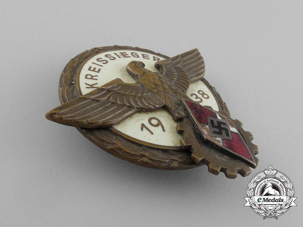 a1938_hj_victor’s_badge_in_the_national_trade_competition_by_gustav_brehmer_e_6224