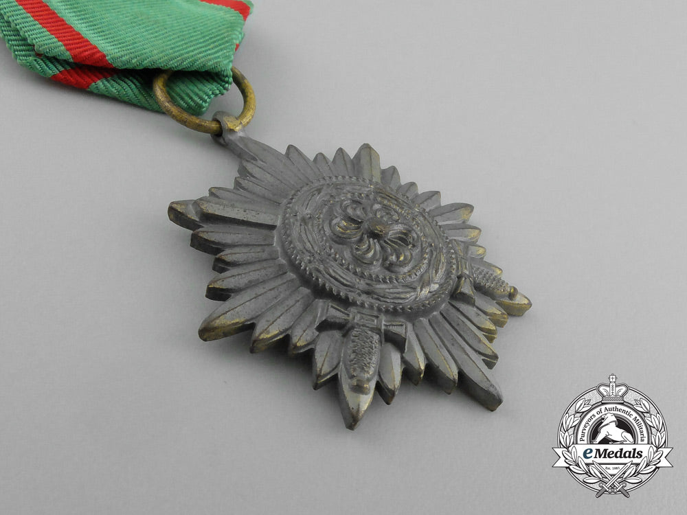 a_gold_grade_eastern_people_bravery_decoration;2_nd_class_by_r._wächtler&_lange_in_its_packet_of_issue_e_6303