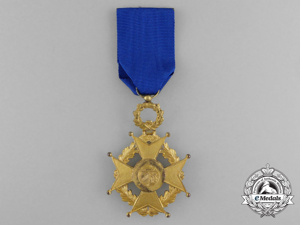 a_cuban_order_of_military_merit;4_th_class_knight_for_ncos_and_enlisted_men_e_6835_1_1