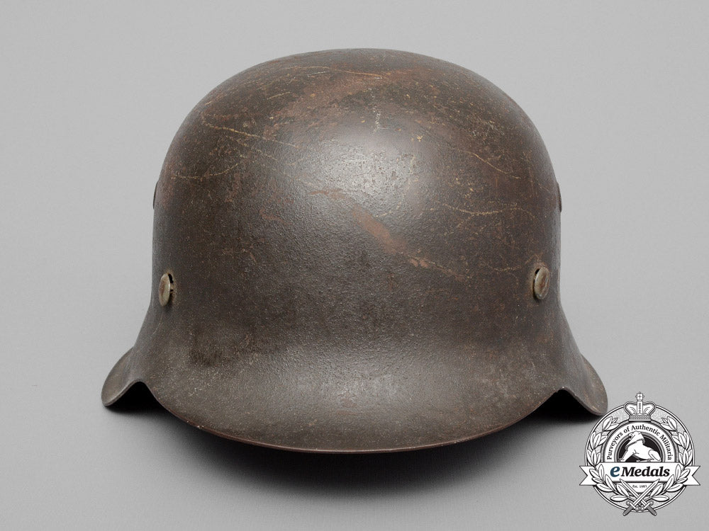 a_single_decal_m42_wehrmacht_heer(_army)_stahlhelm_by_vereinigte_deutsche_nickelwerke_e_7127