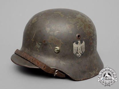 a_single_decal_m35_wehrmacht_heer(_army)_stahlhelm_by_vereinigte_deutsche_nickelwerke_e_7136