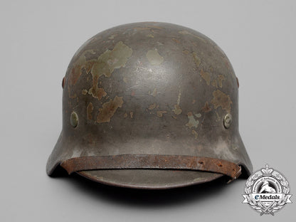 a_single_decal_m35_wehrmacht_heer(_army)_stahlhelm_by_vereinigte_deutsche_nickelwerke_e_7137