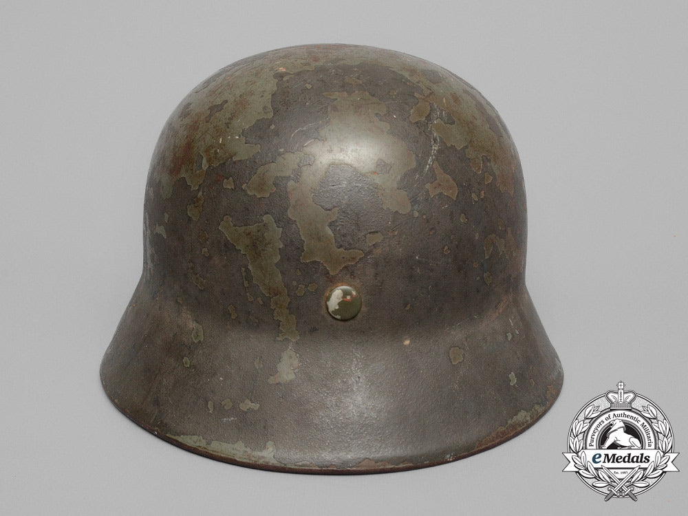 a_single_decal_m35_wehrmacht_heer(_army)_stahlhelm_by_vereinigte_deutsche_nickelwerke_e_7139