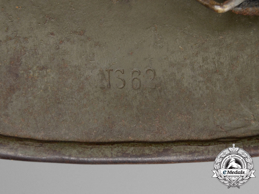 a_single_decal_m35_wehrmacht_heer(_army)_stahlhelm_by_vereinigte_deutsche_nickelwerke_e_7145