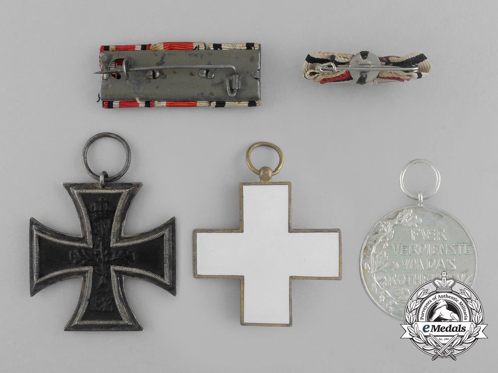 a_german_non-_combatant’s_iron_cross1914_second_class&_red_cross_grouping_e_7240