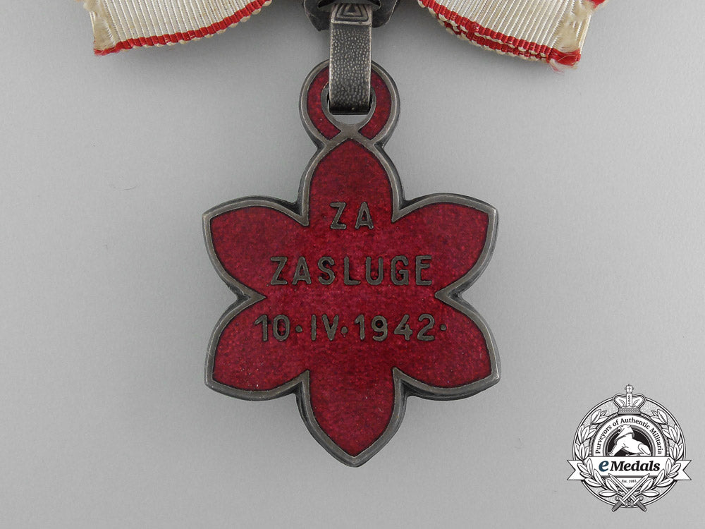 croatia._a_very_rare_croatian_order_of_merit;_lady's(_moslem)_version_e_7451
